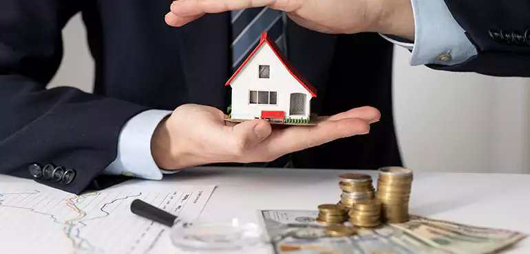 Who Do We Buy Houses From in Fort Lauderdale, FL?